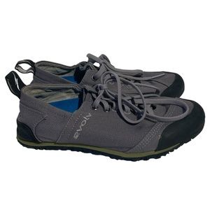 Evolv Climbing Sneakers Grey Canvas Size 4